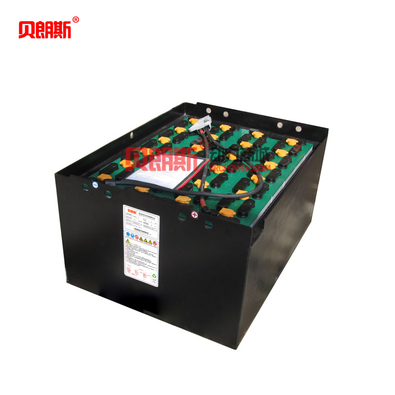 如何選擇現(xiàn)代叉車電瓶？